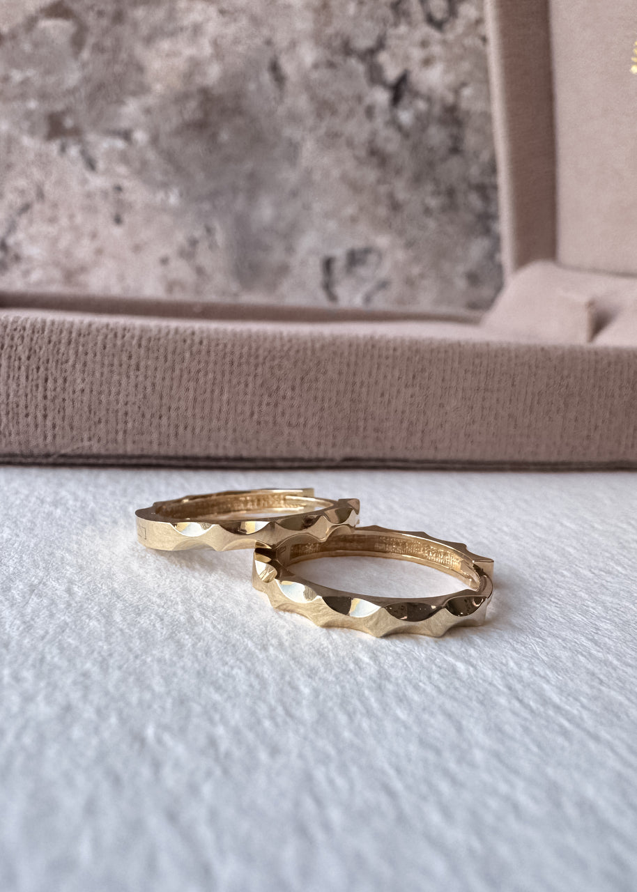 Beveled Style 18k Solid Gold Hoops