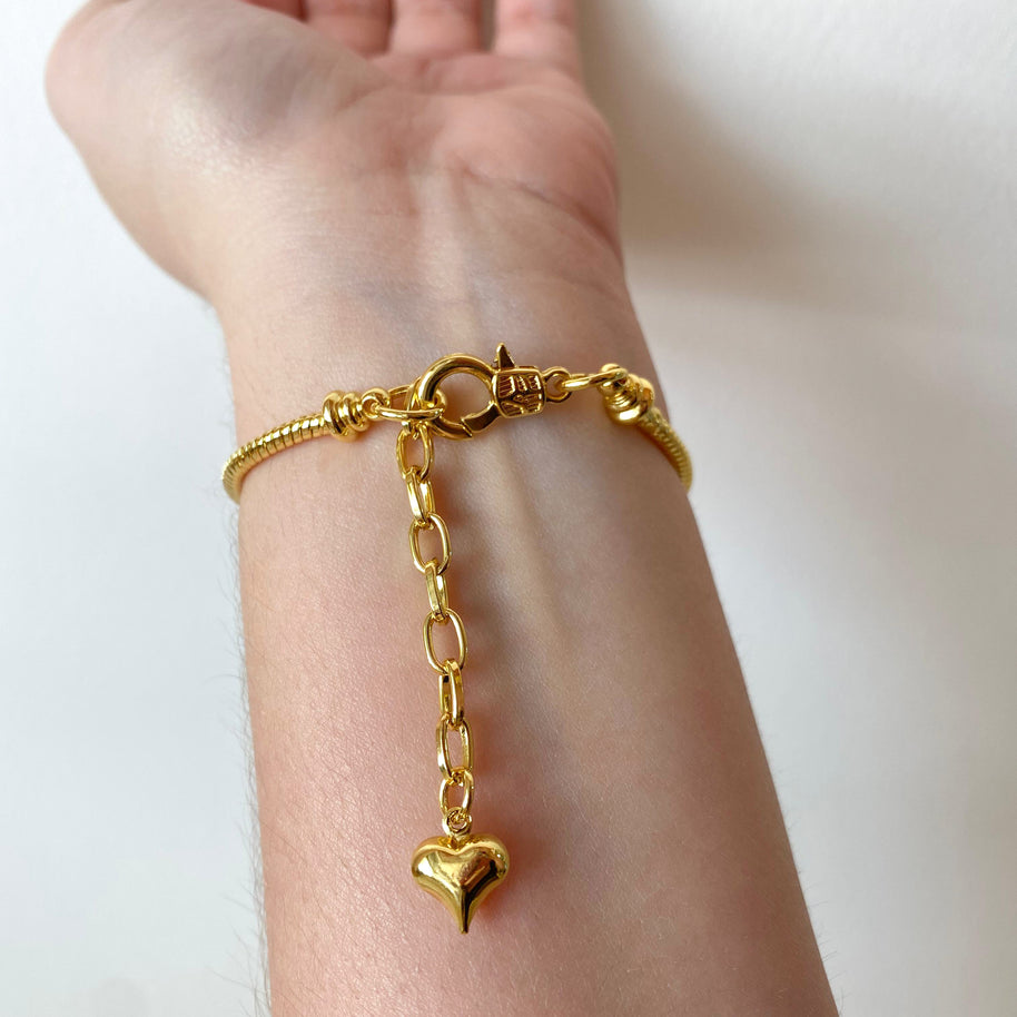 Greca Cup and Pink Turkish Bracelet