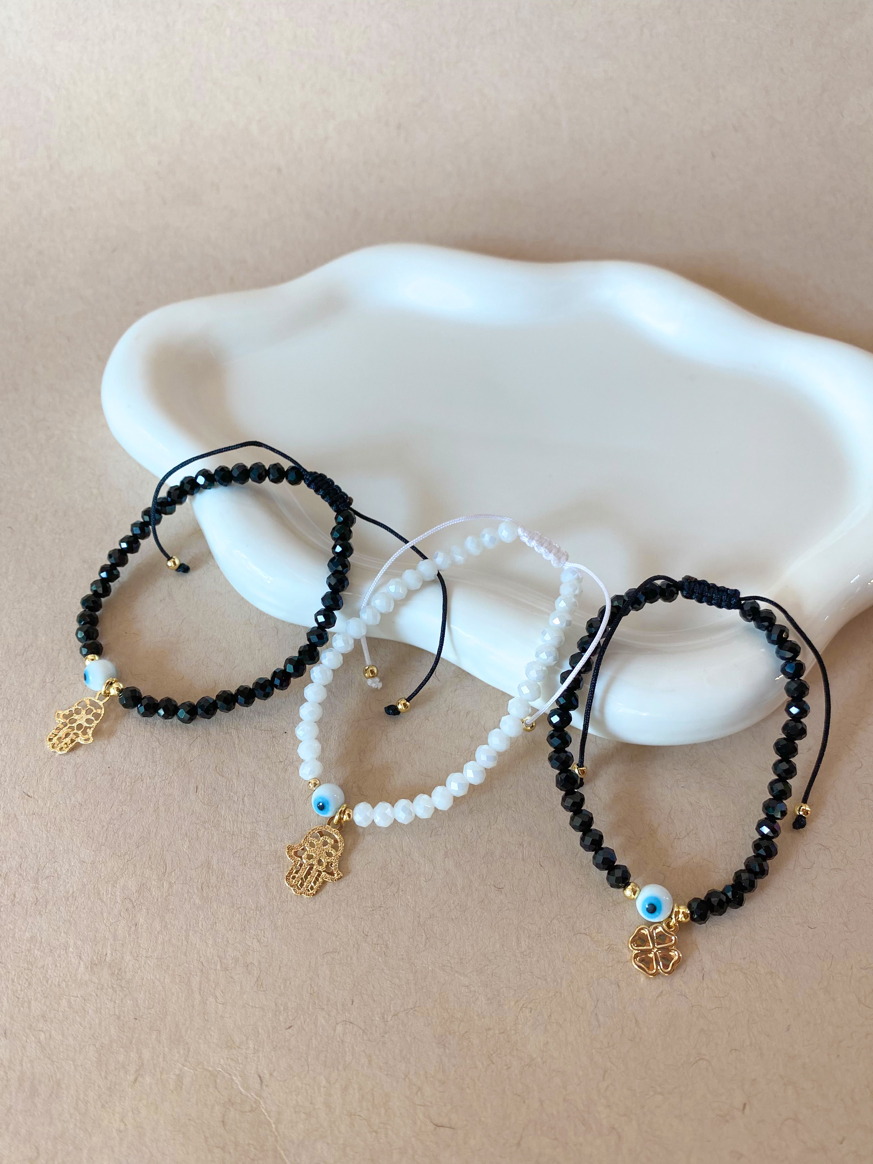 Adjustable Blanck and White Protection Charms Bracelets