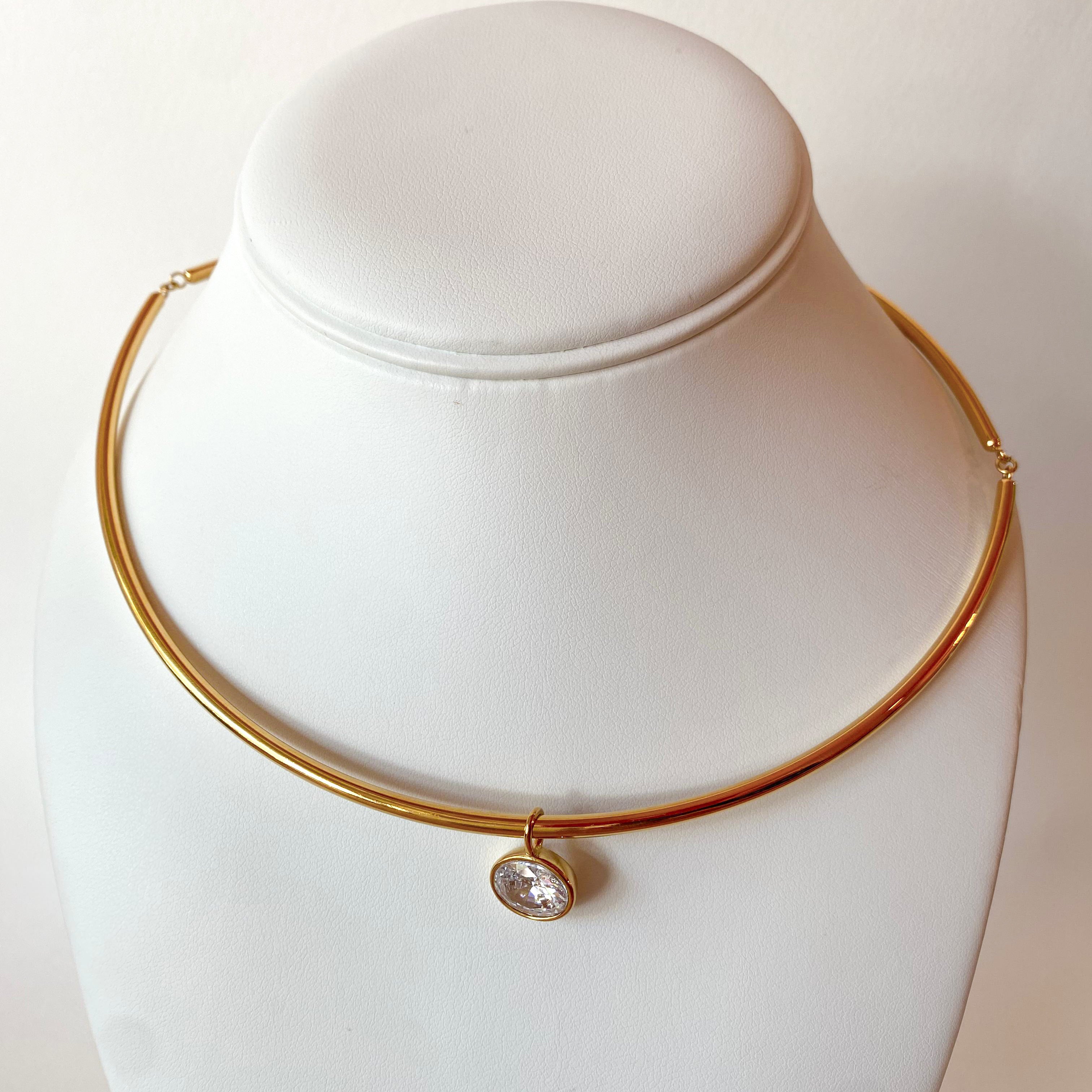Rigid Golden Circular Zircon Steel Necklace