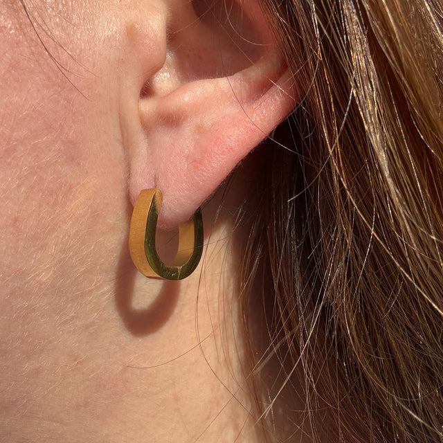 Big Oval Plain Golden Steel Hoops