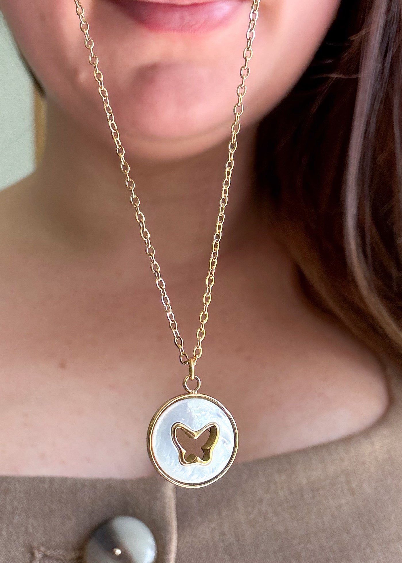Mother of Pearl butterfly 🦋 Necklace