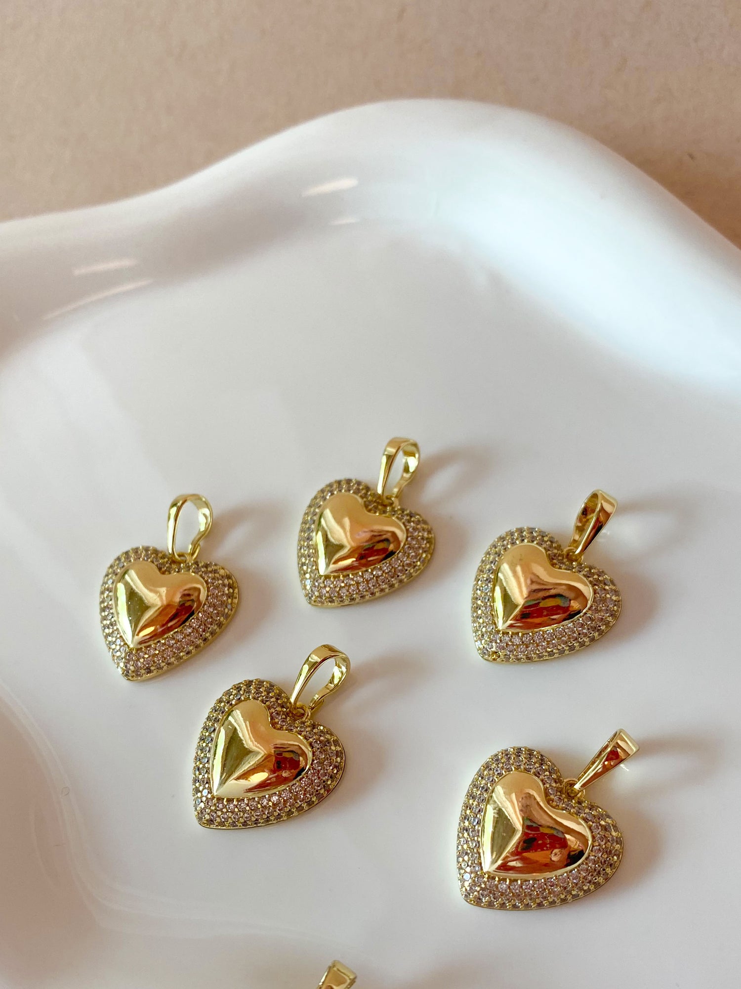 Shiny Heart Golden Charm