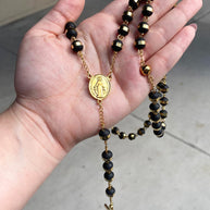 Rosario Largo Caballero Black & Gold