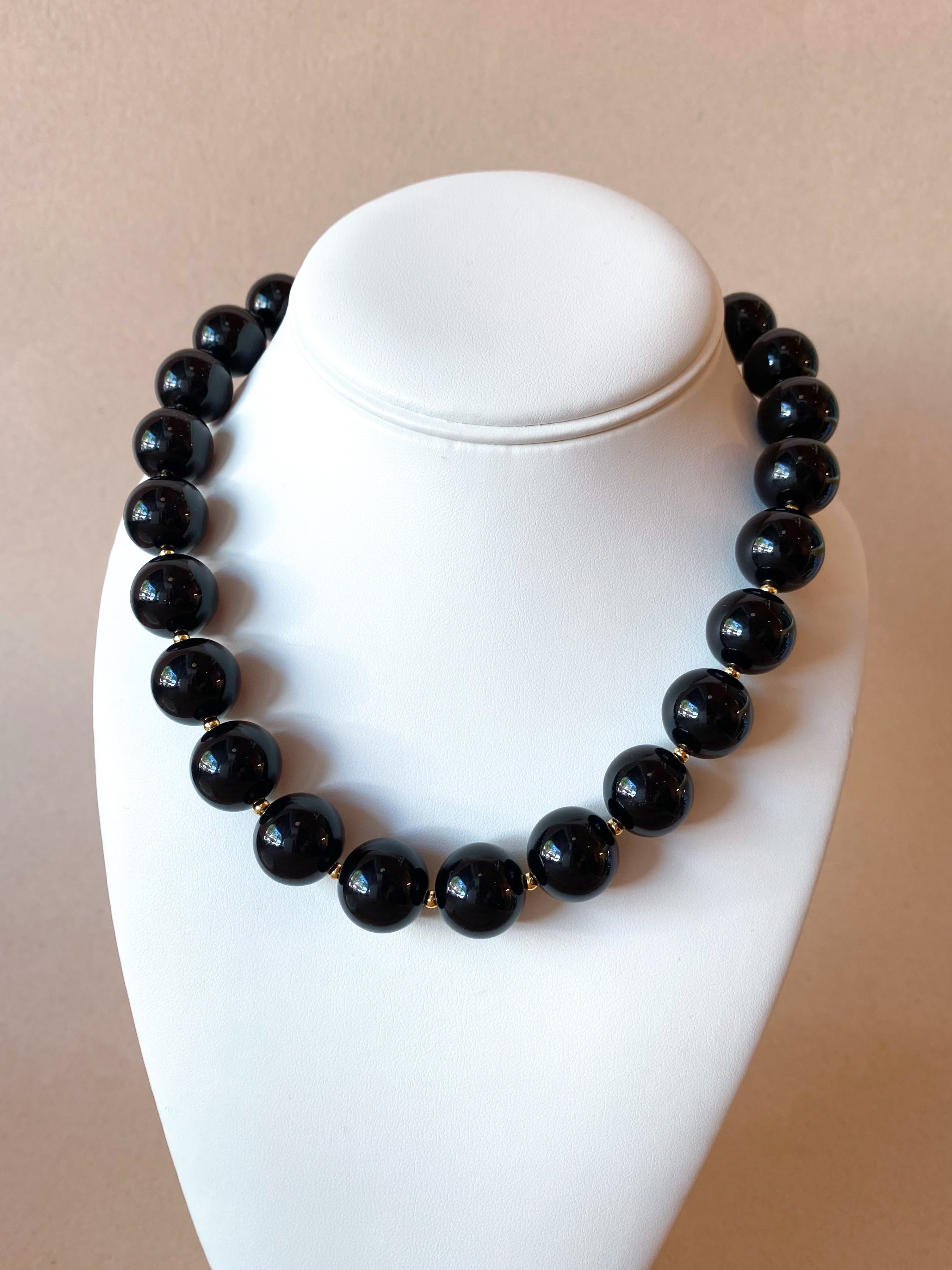 Black Acrylic Big Balls Necklace