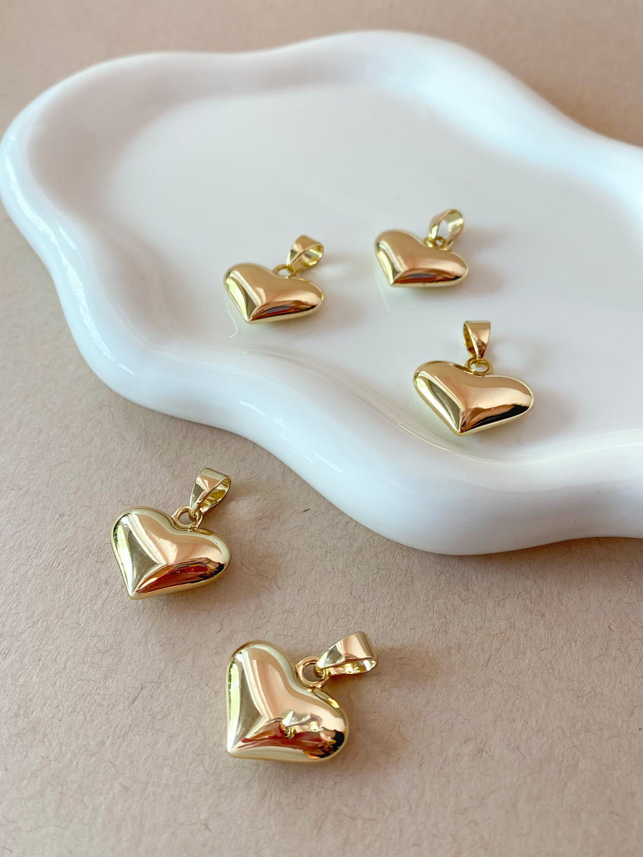 Plain Golden Heart Medium Charm