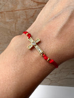 Load image into Gallery viewer, Hilito Rojo Cruz con Cristales y Corazon
