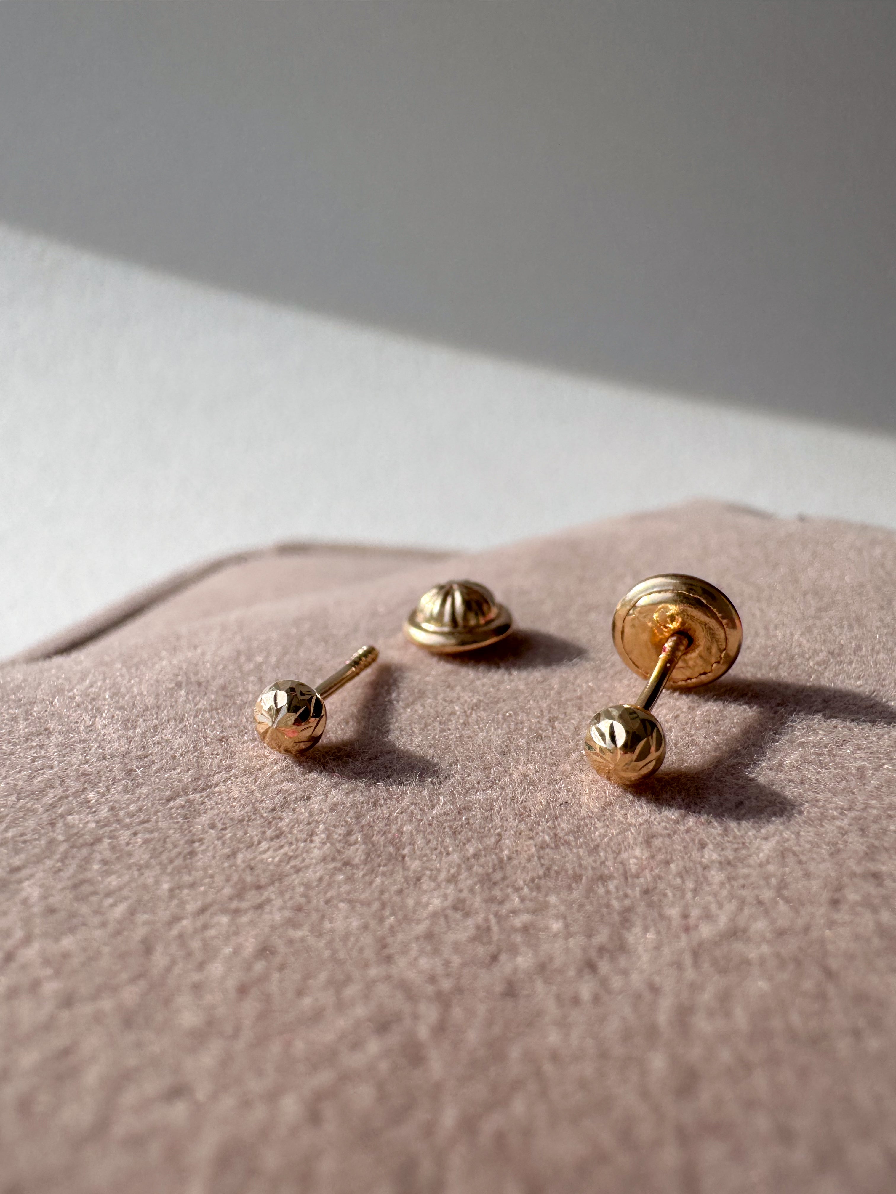 Topitos diamantados 3mm mini 18K
