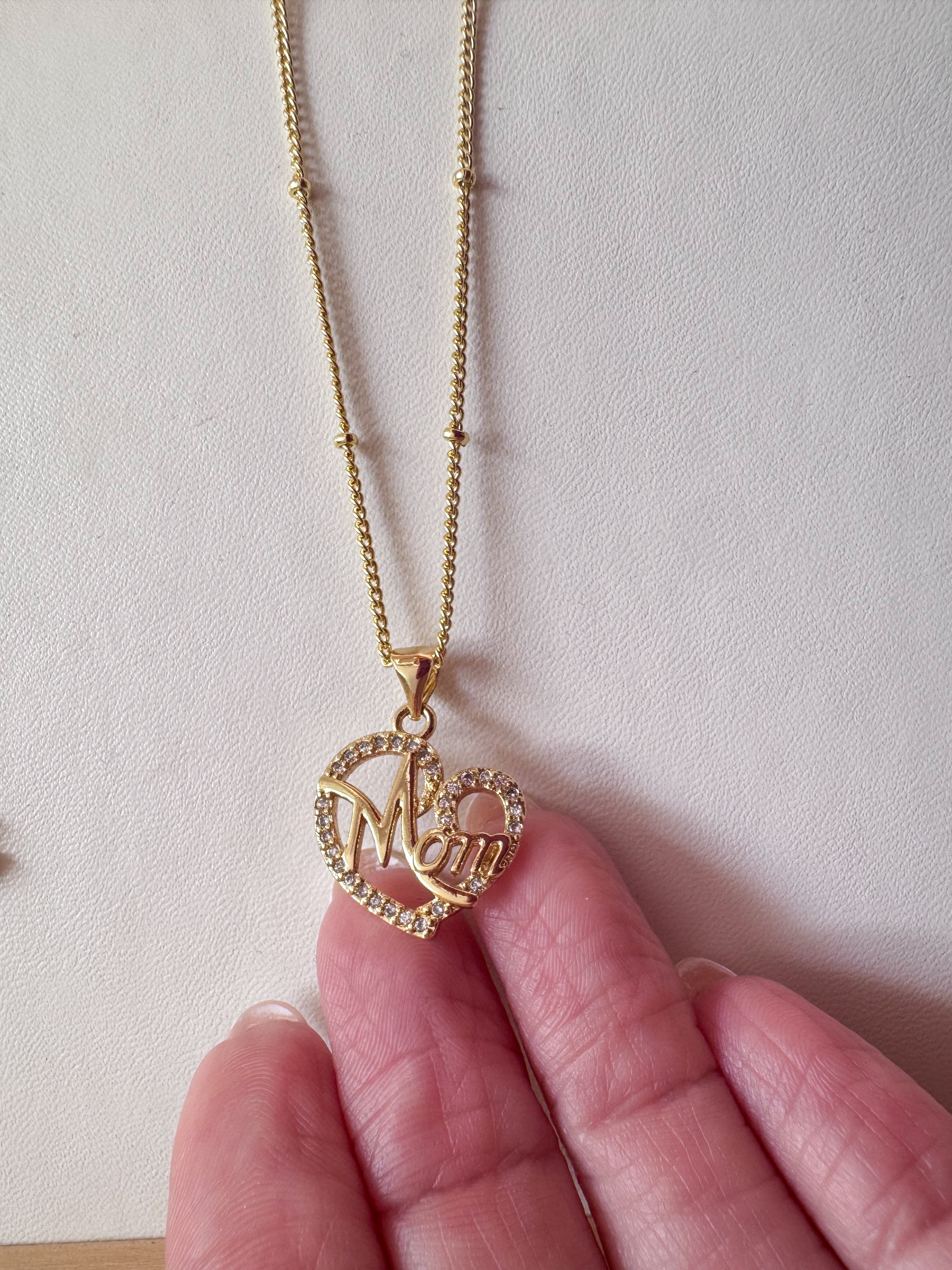 Mom Crystal Heart Shape Necklace