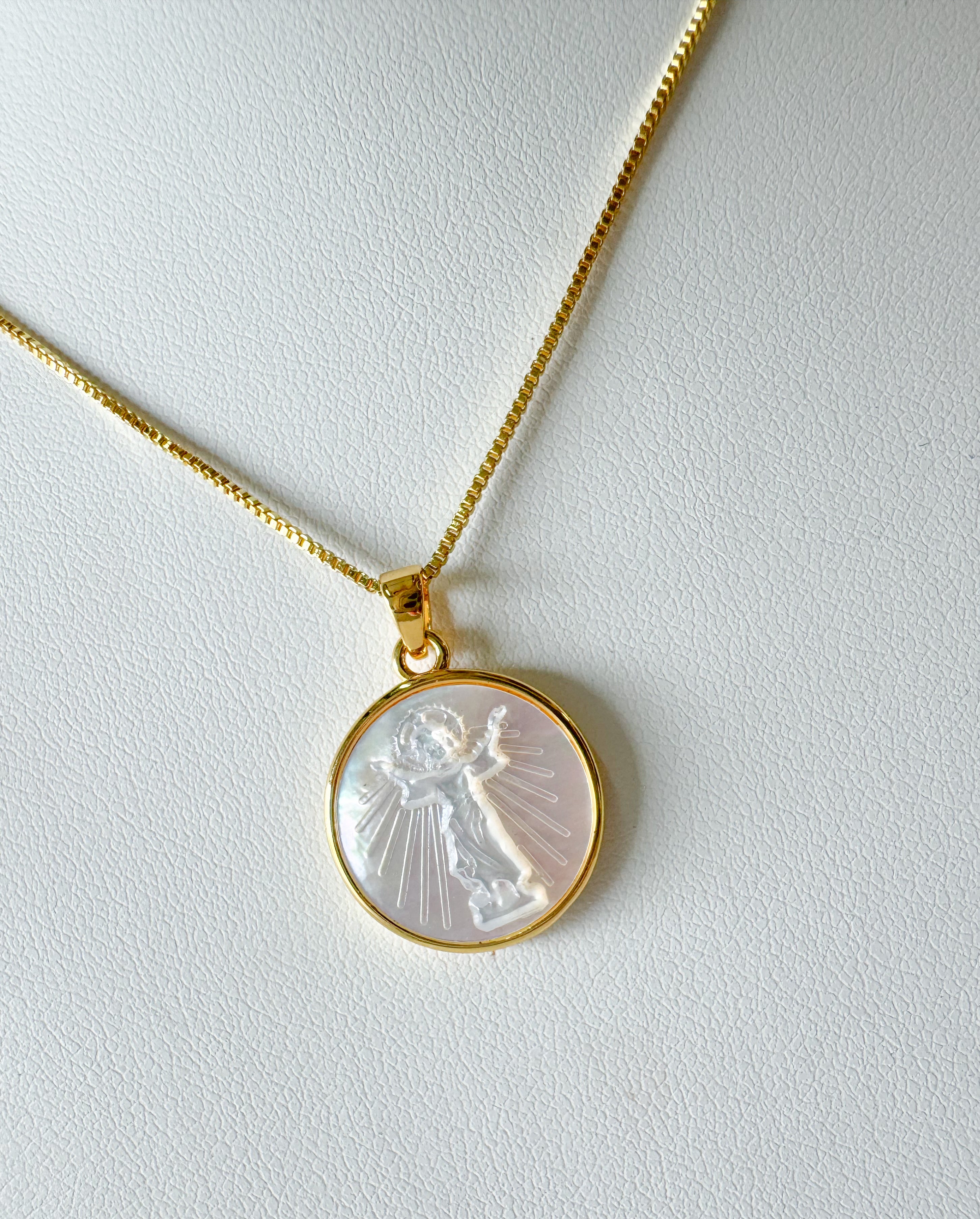 Child Jesus Mother of Pearl Chain