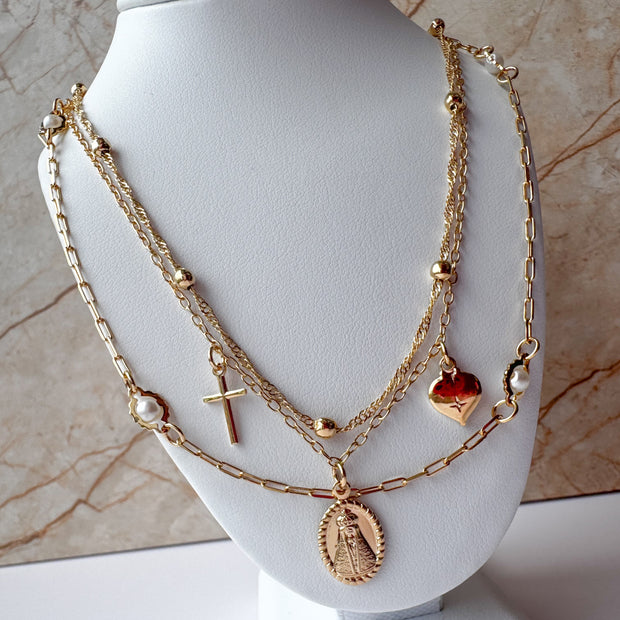 Cadena Religiosa en Capas