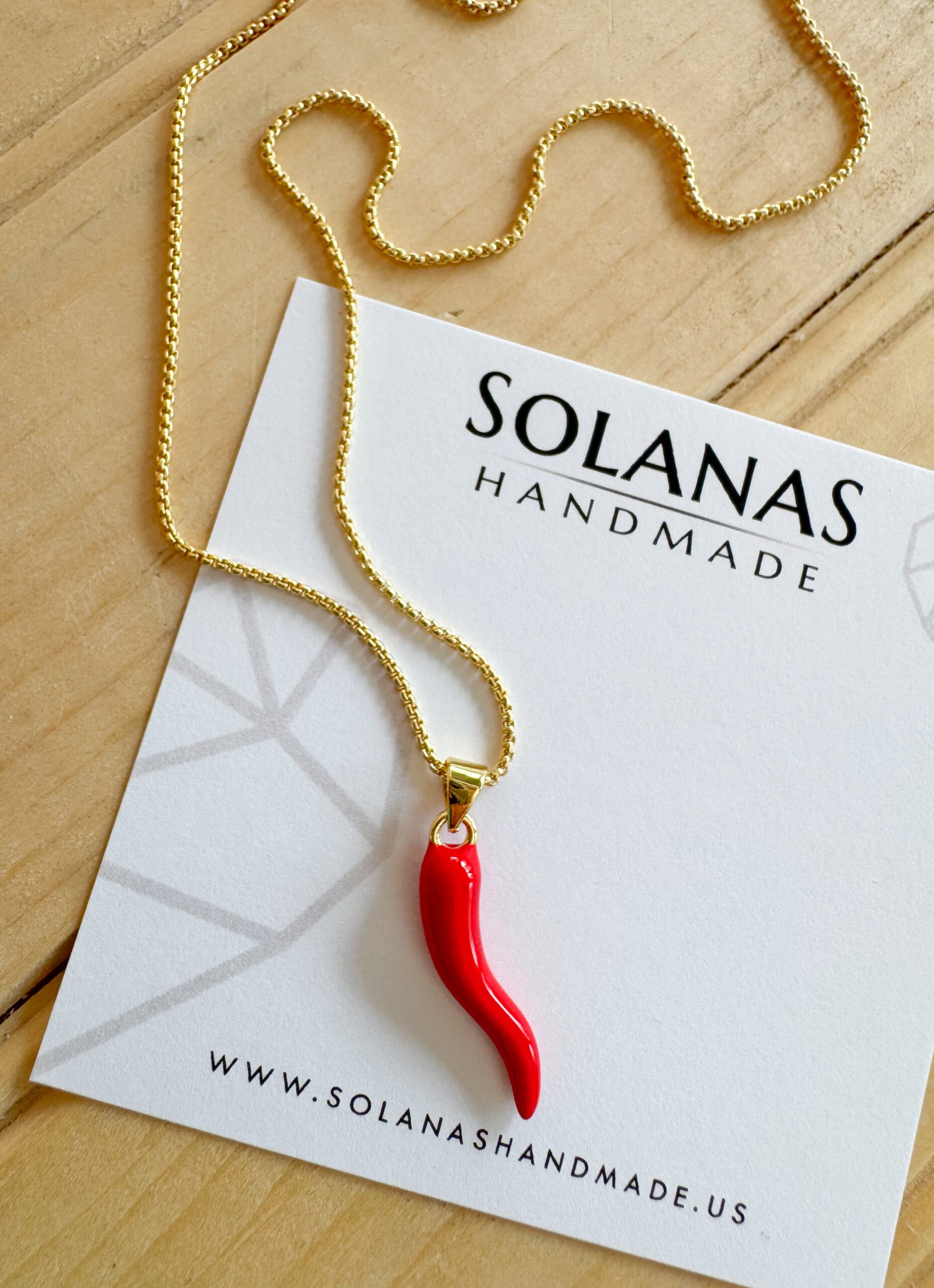 Red Horn Chain – Solanas Handmade
